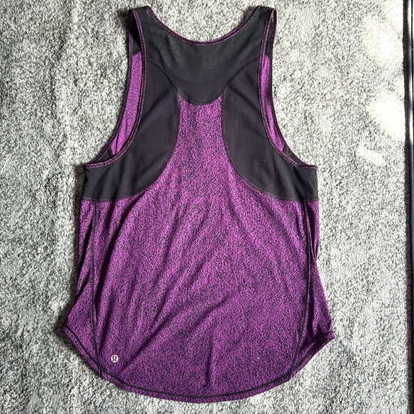 Lululemon purple/black racerback tank size 6 - Picture 2 of 2